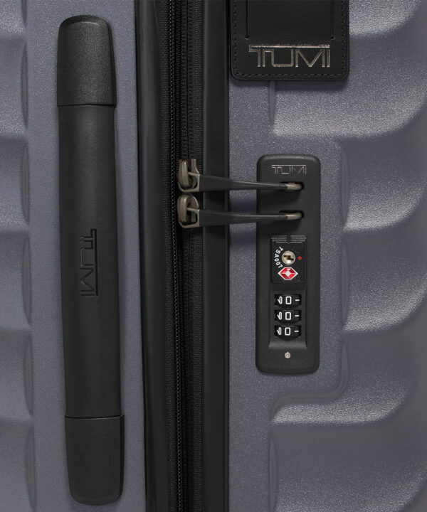 19 Degree Short Trip Expandable 4 Wheeled Packing Case - Image 3