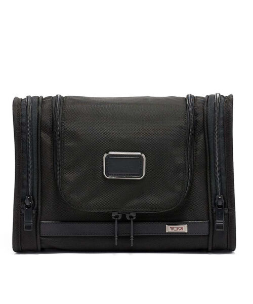 Alpha Hanging Travel Kit